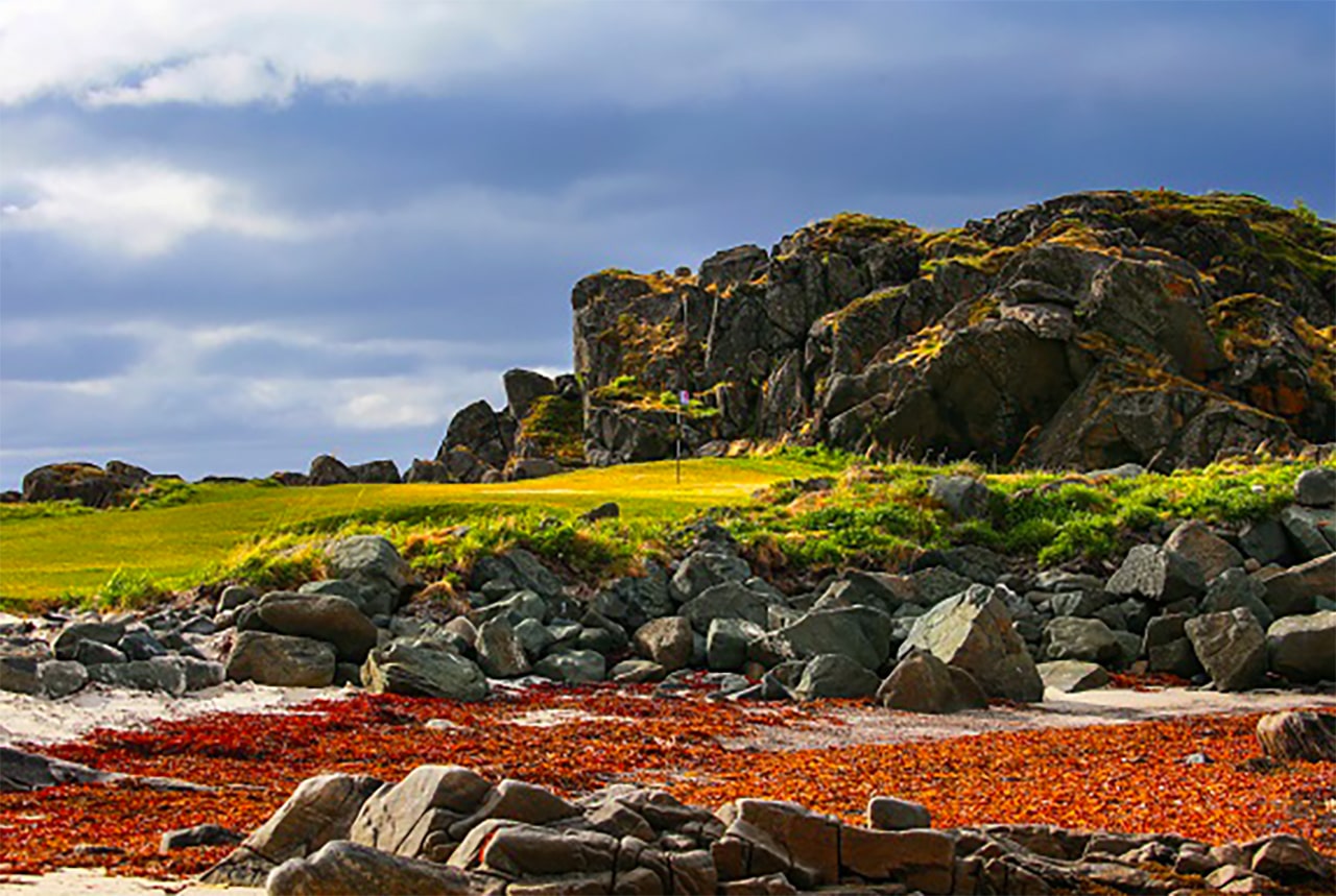 Linksbanan i Lofoten med kustlinje och sandstränder