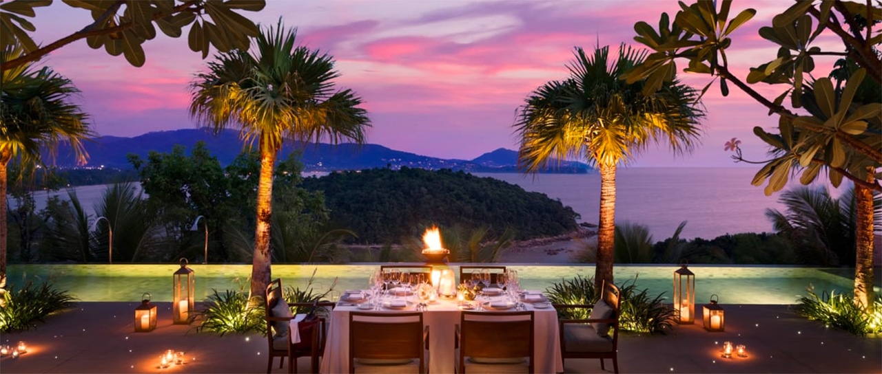 Romantisk middag med havsutsikt i Phuket