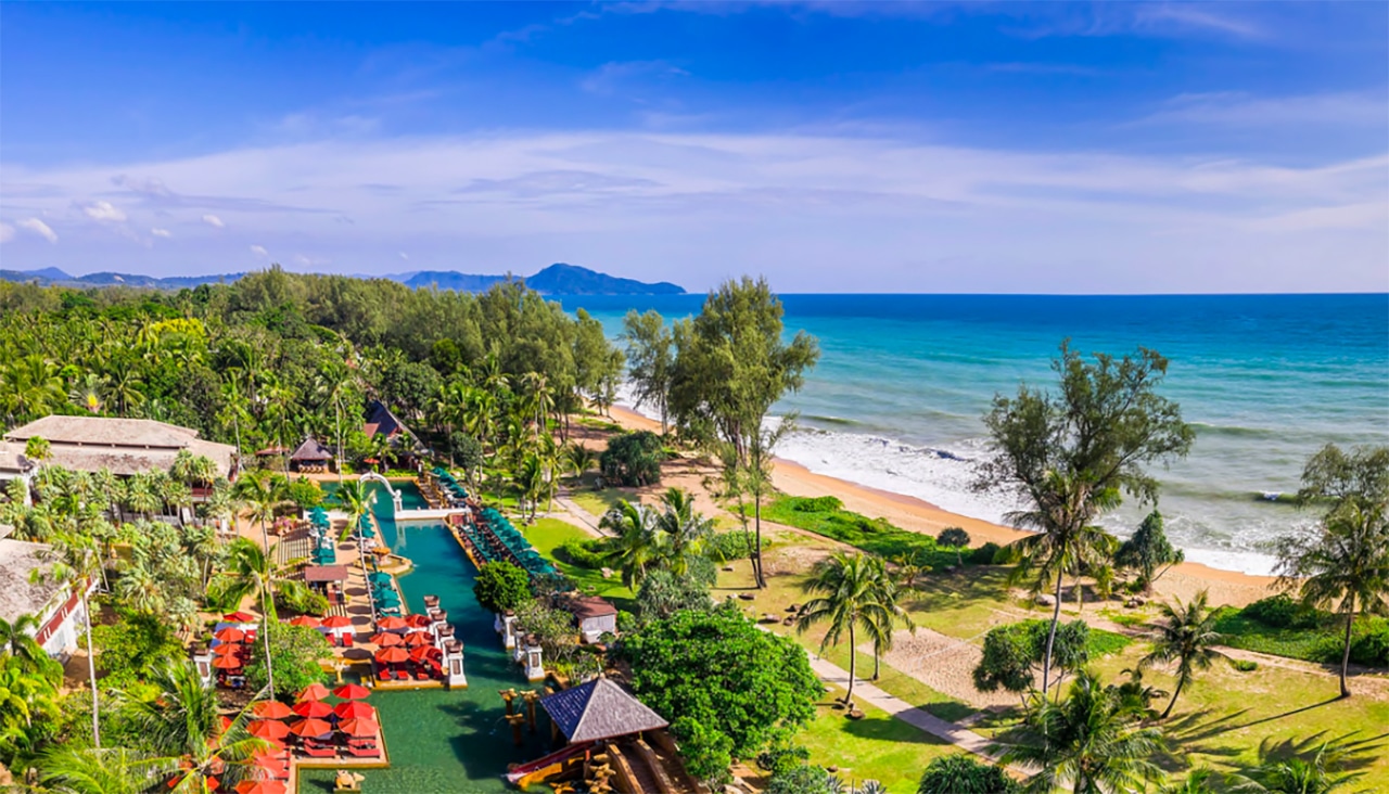 Strandresort vid Mai Khao Beach Phuket