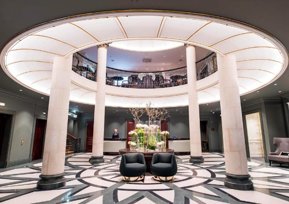 Elegant hotellrum i Helsingfors