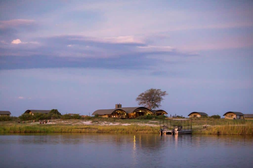 Serondela Lodge vakkert beliggende langs bredden av Chobe-elven i nordlige Botswana.
